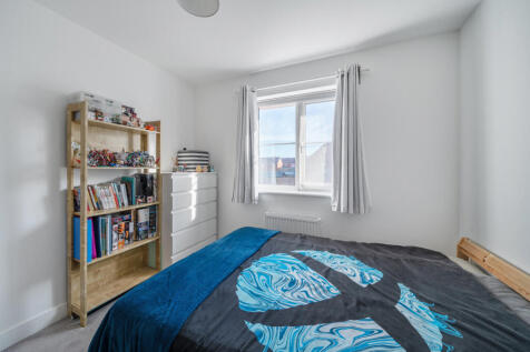 1383968-8-6926f96...