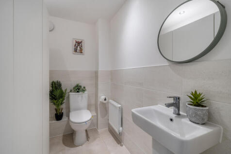 1383968-12-6926f9...