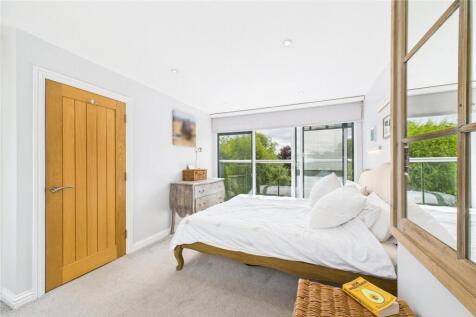 Bed 1