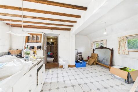 Kitchen/Breakfast Rm