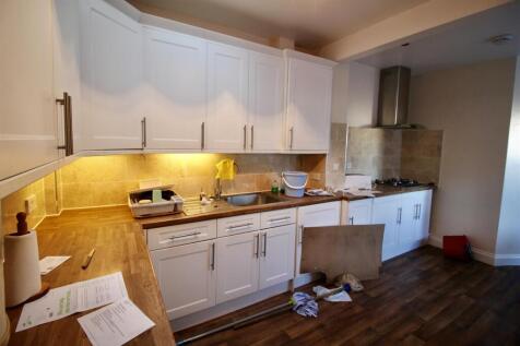 Kitchen/ Breakfast Room