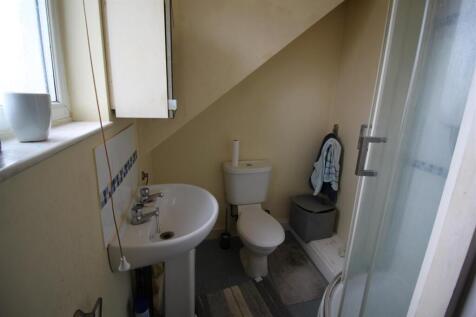 En-suite Shower