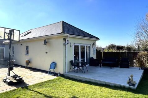 Rear of Annexe