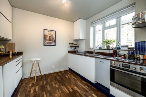 32 Tudor Road (5)