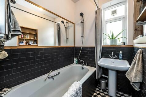 32 Tudor Road (6)