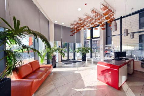 71-Sky-Apartments...