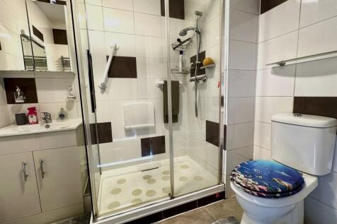 ab39cc74-89a4-448...