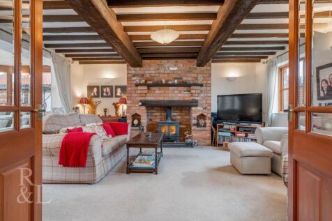 3 Grange Court PH-32.jpg