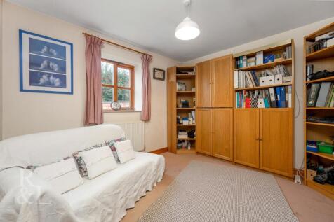 3 Grange Court PH-49.jpg