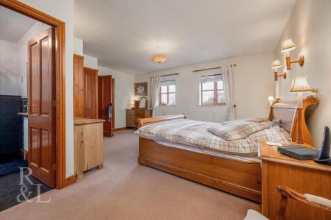 3 Grange Court PH-53.jpg