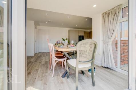 EXAMPLE OF PROPERTY SHOWHOME