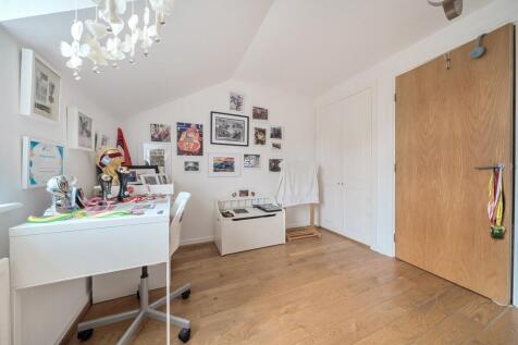 Property Image 16