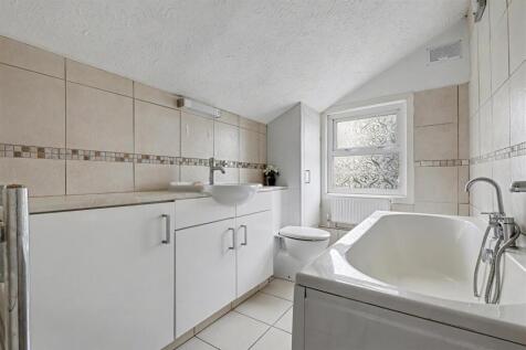UPSTAIRS BATHROM