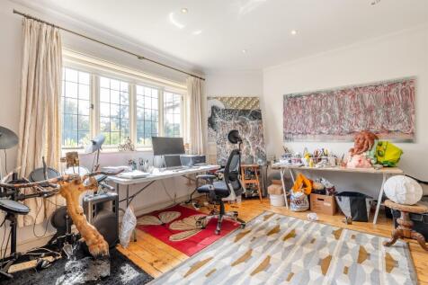 Property Image 17