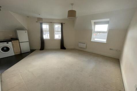 Reception/Kitchen