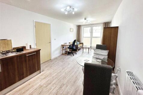 Kitchen/Living Room