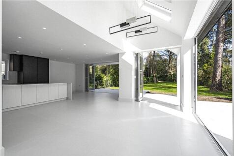 Reception/Kitchen