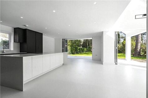 Reception/Kitchen