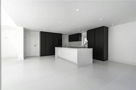 Reception/Kitchen