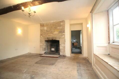 sitting room .JPG