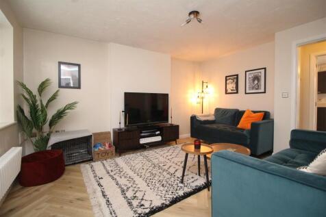 living room 2 .JPG