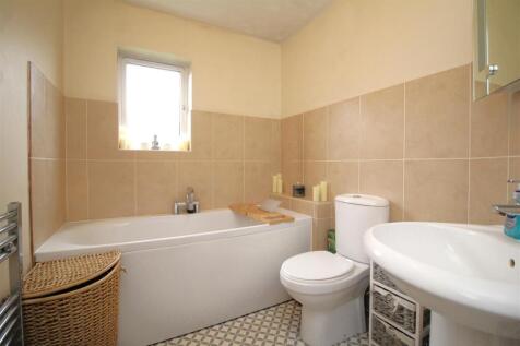 bathroom.JPG