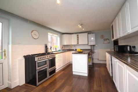 kitchen 5 .JPG