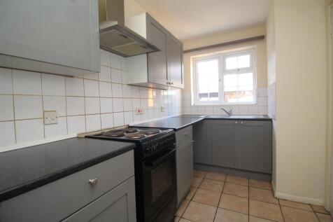 kitchen 2 .JPG
