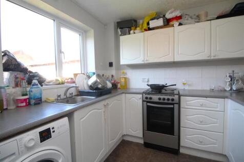 kitchen 1.JPG