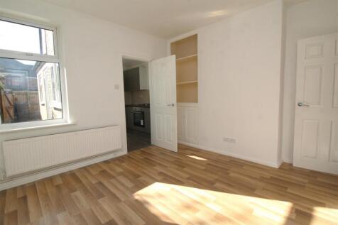 dining room 1.JPG