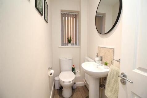 cloakroom.JPG