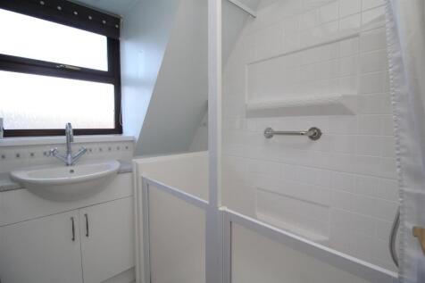 shower room 2 .JPG