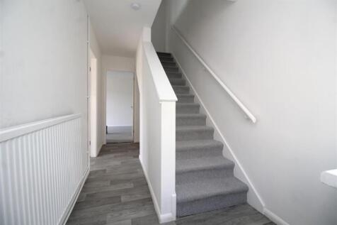 hallway .JPG