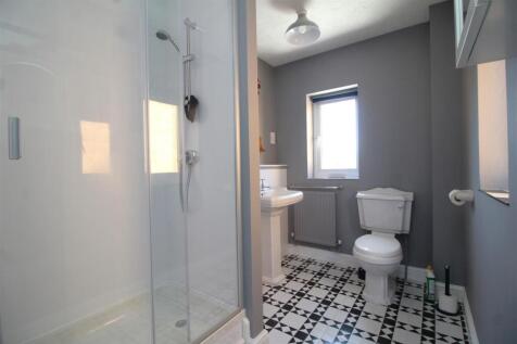 ensuite .JPG