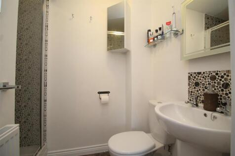 ensuite .JPG