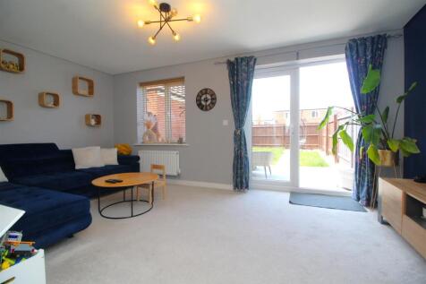 living room 2 .JPG