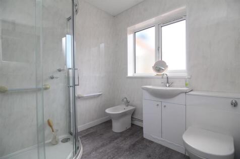 shower room .JPG