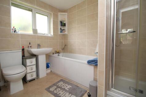 ensuite .JPG