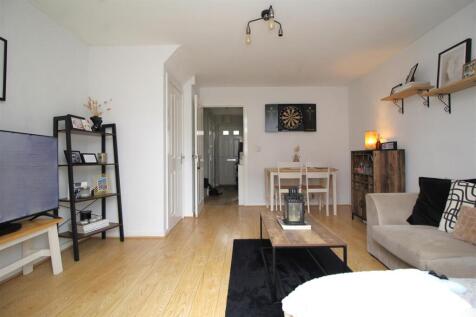 living room 2 .JPG