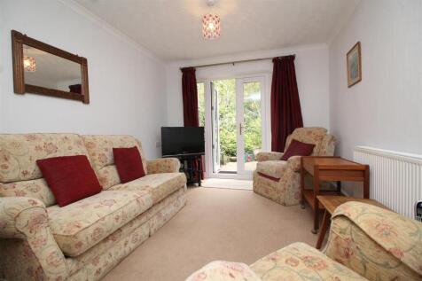 living room 2 .JPG