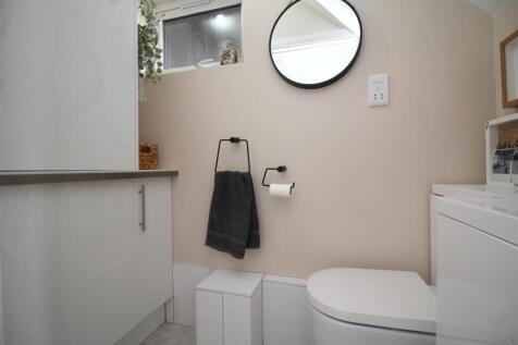 cloakroom.JPG