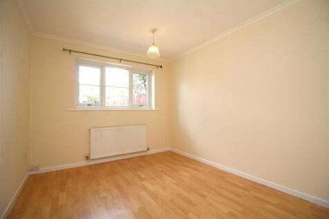 main bedroom.JPG