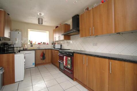 kitchen 1.JPG