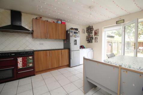 kitchen diner.JPG
