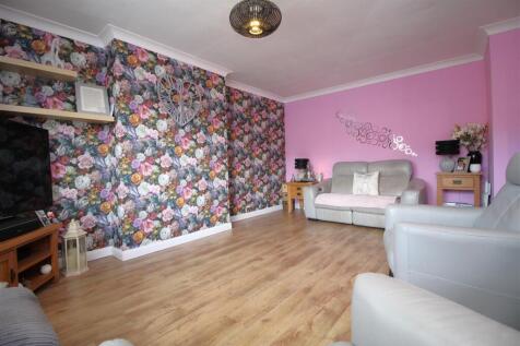 living room image 2 .JPG