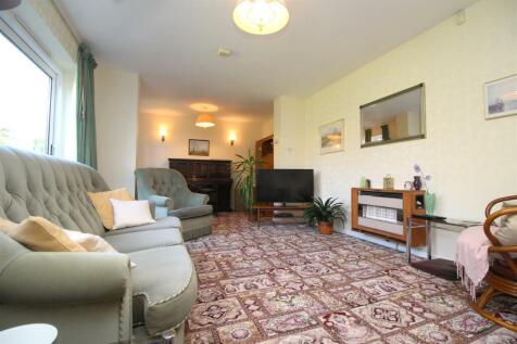 living room .JPG