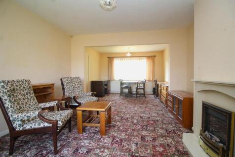 living space 2.JPG