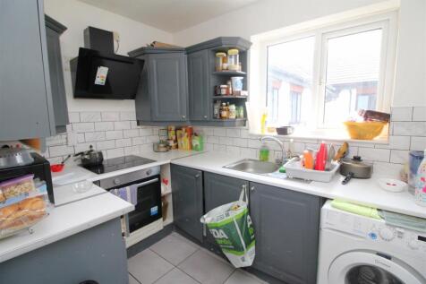 kitchen .JPG
