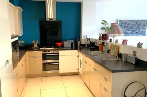 kitchen_1.JPG