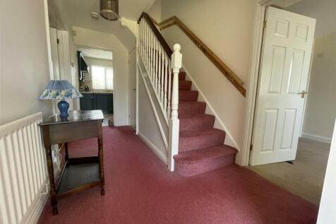 Entrance Hall.JPG